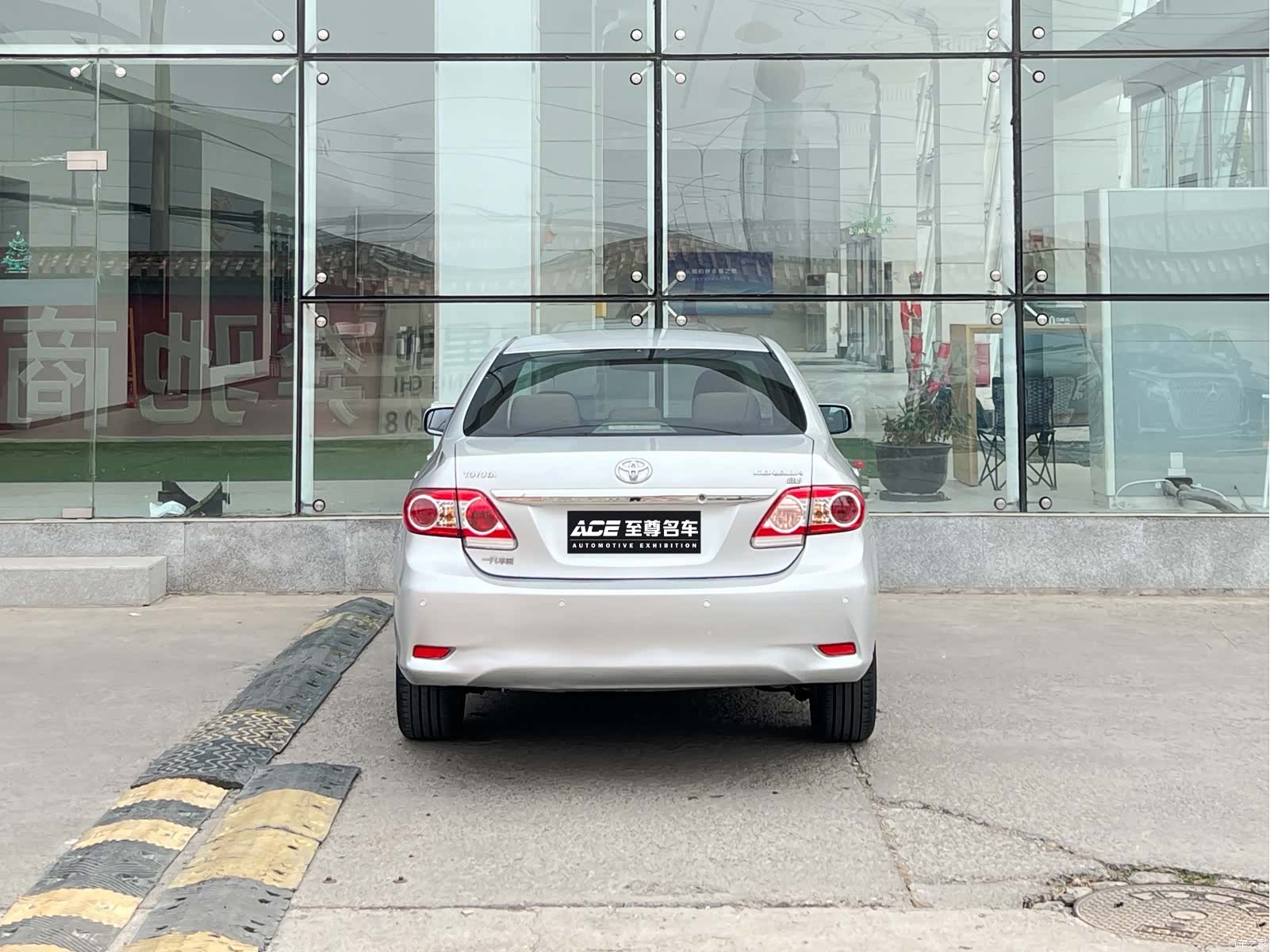 Toyota Corolla, 2012 все фото