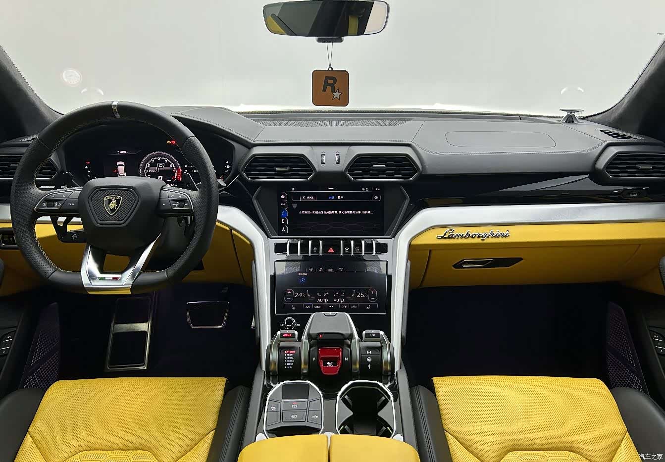 Lamborghini Urus, 2019 21