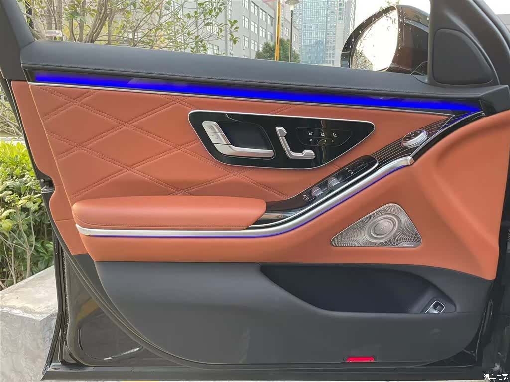 Maybach S-Class, 2022 11
