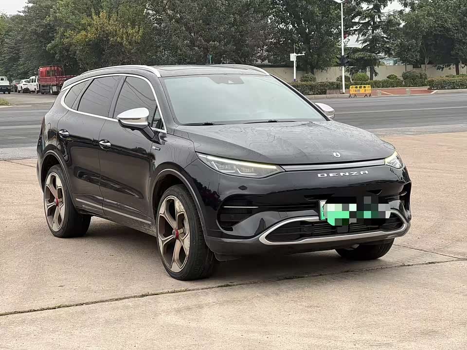 Denza X