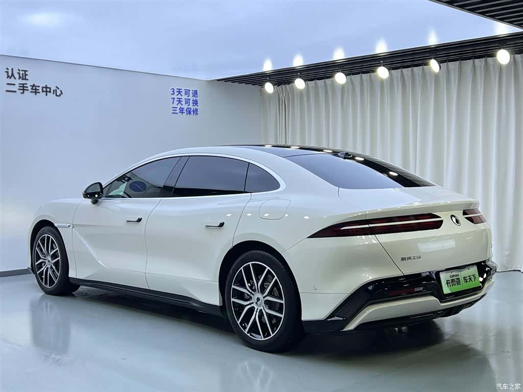 Denza Z9, 2026 4
