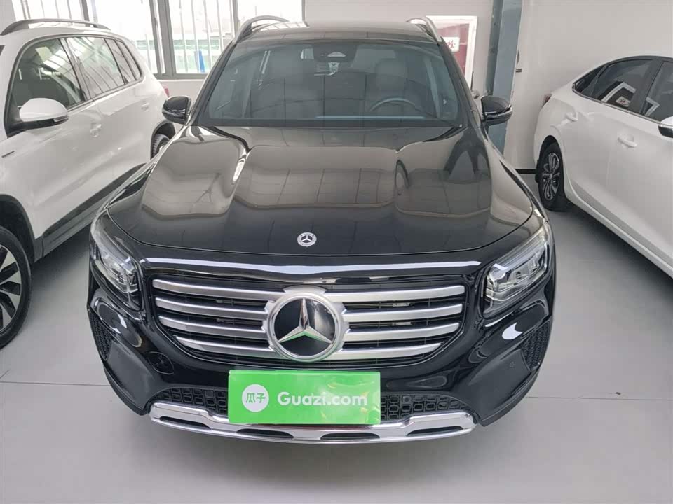 Mercedes-Benz GLB Mercedes-Benz GLB