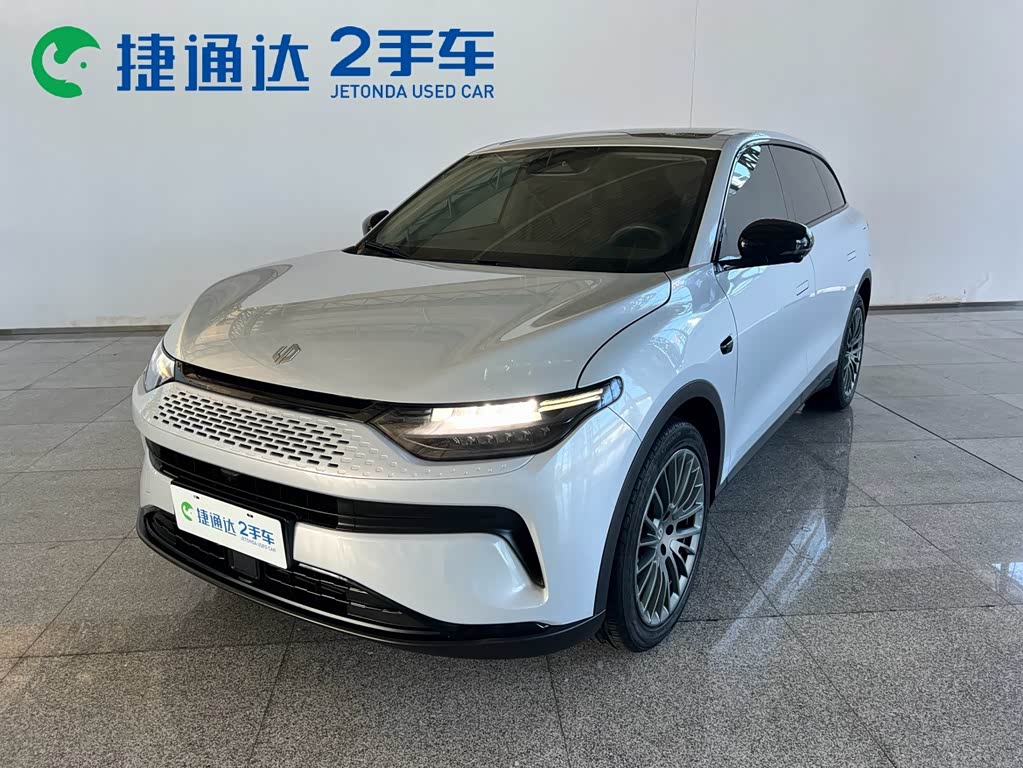 Leapmotor C11