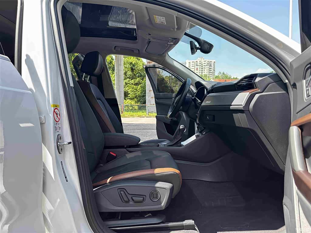 Audi Q3, 2023 15