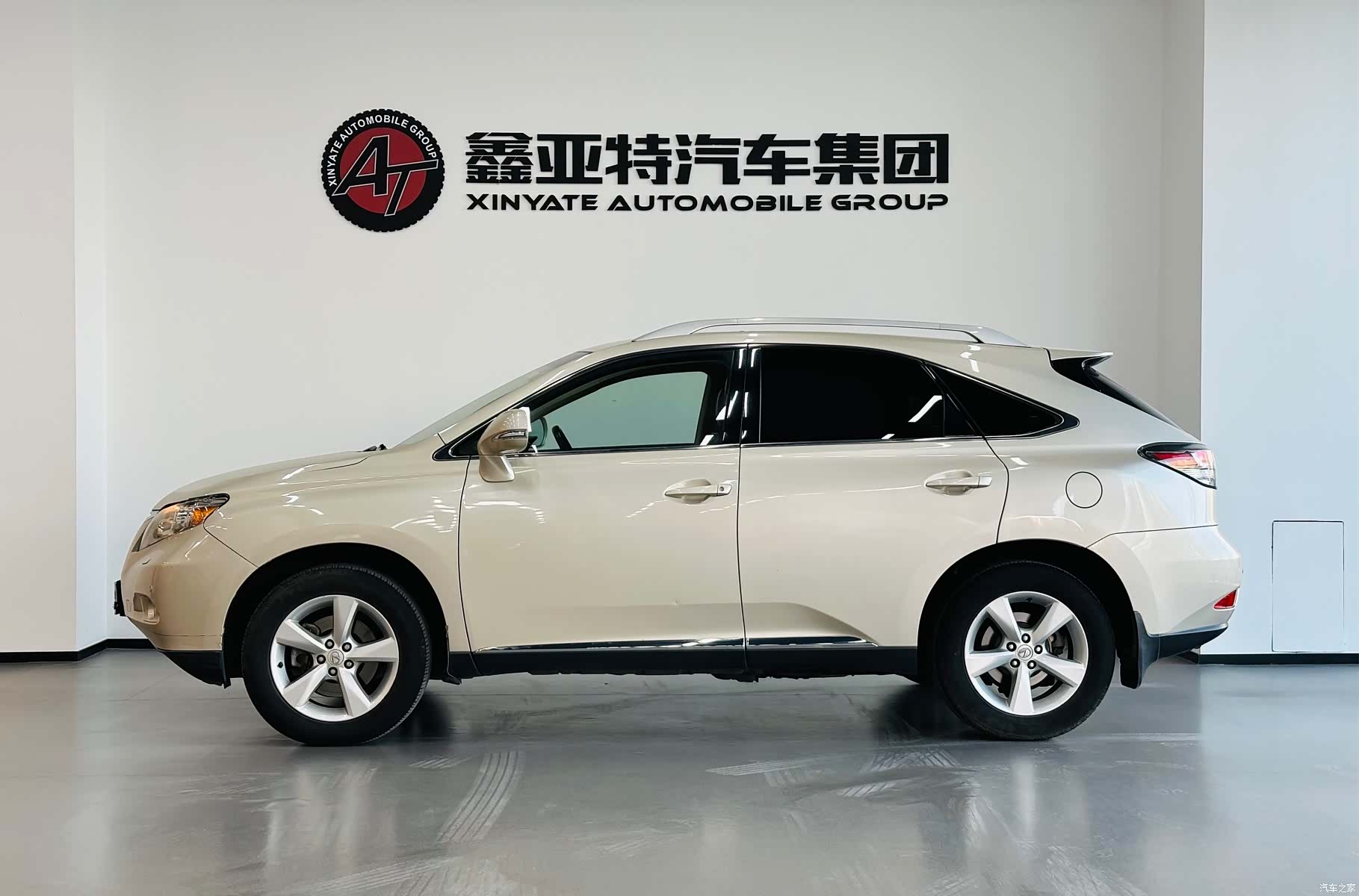 Lexus RX, 2011 4