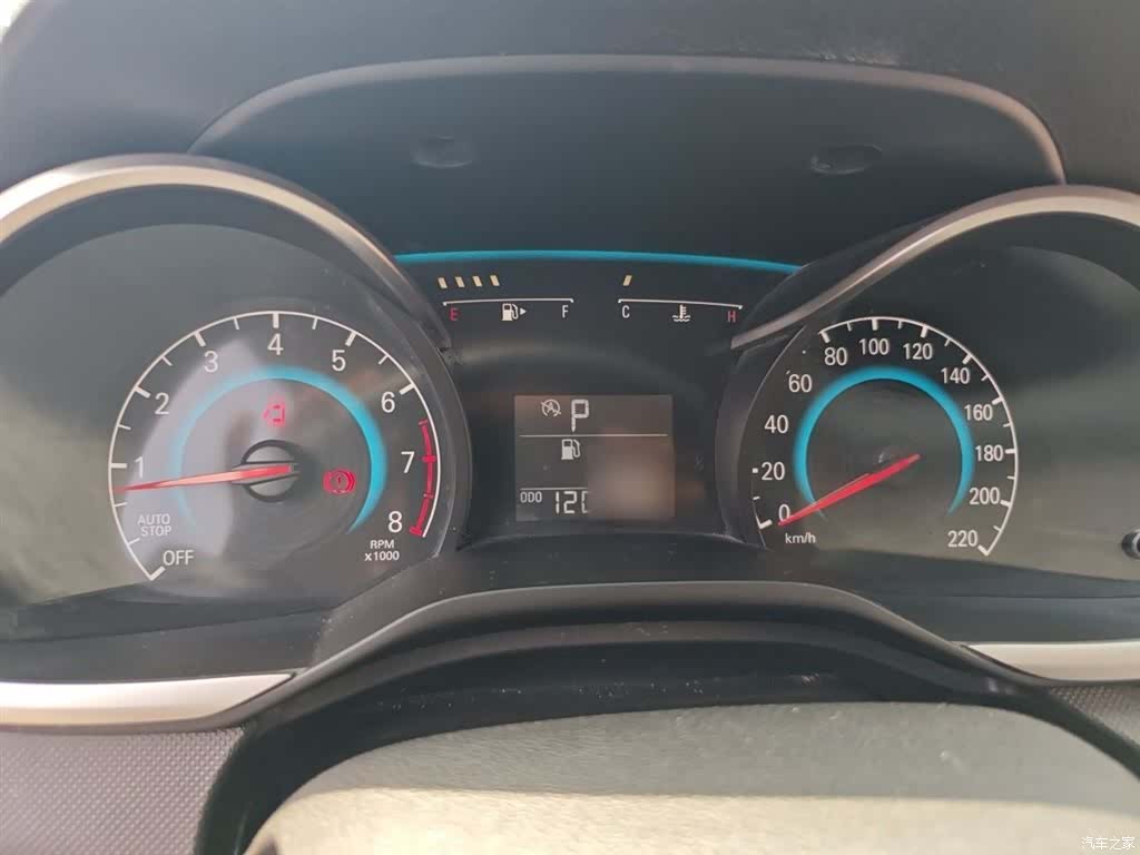 Chevrolet 320, 2018 4