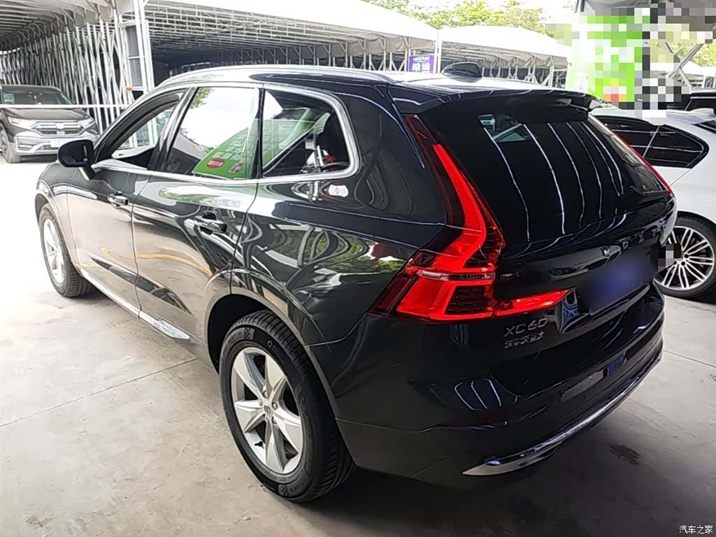 Volvo XC60, 2022 все фото