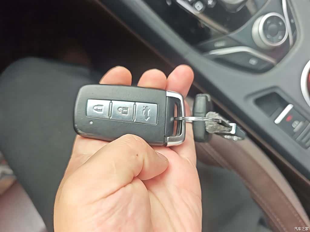 Haima MPV, 2017 8