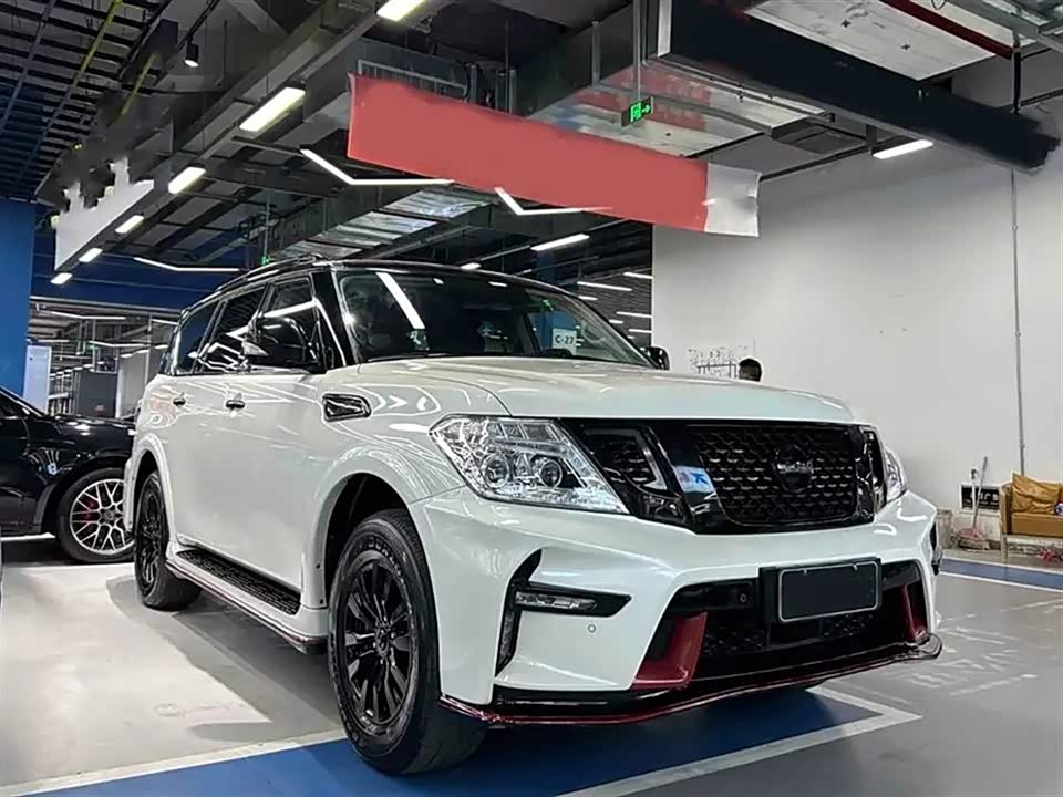 Nissan Toure
