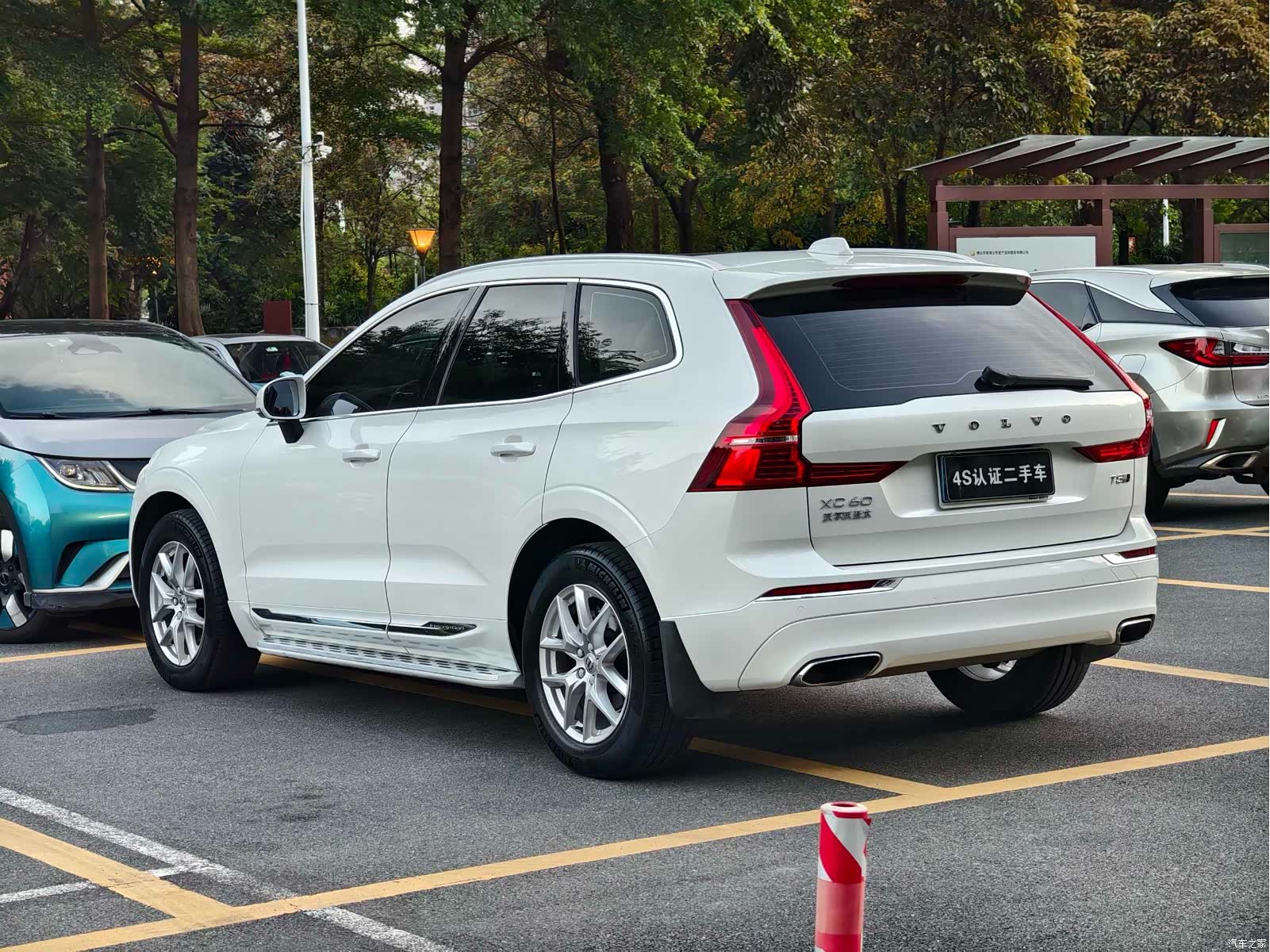 Volvo XC60, 2020 4