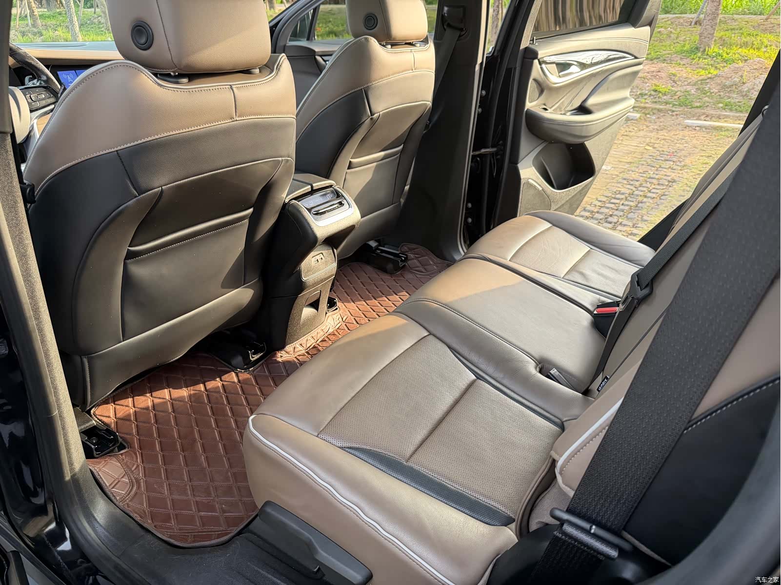 Buick Enclave, 2020 21