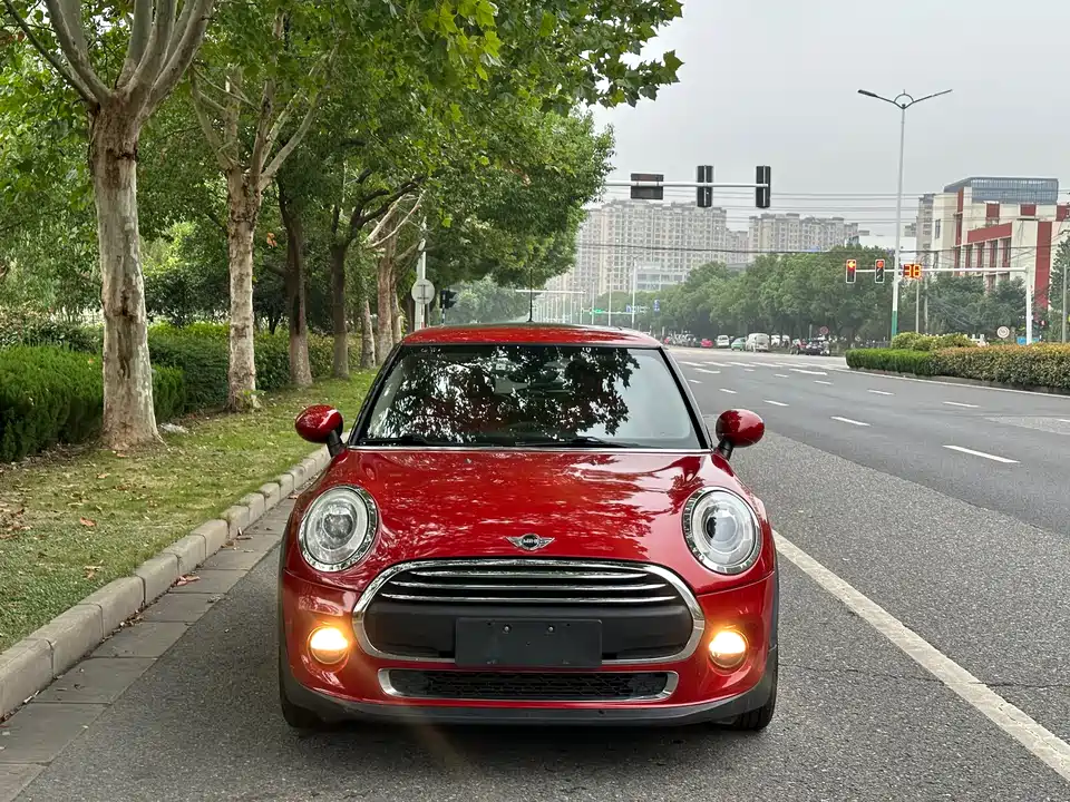 MINI MINI