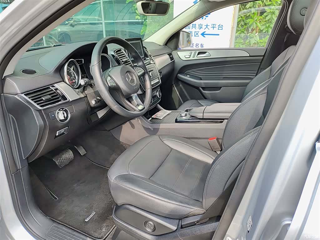 Mercedes-Benz GLE, 2017 7