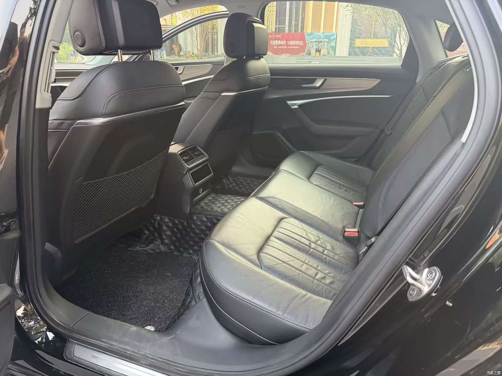 Audi A6L, 2020 7