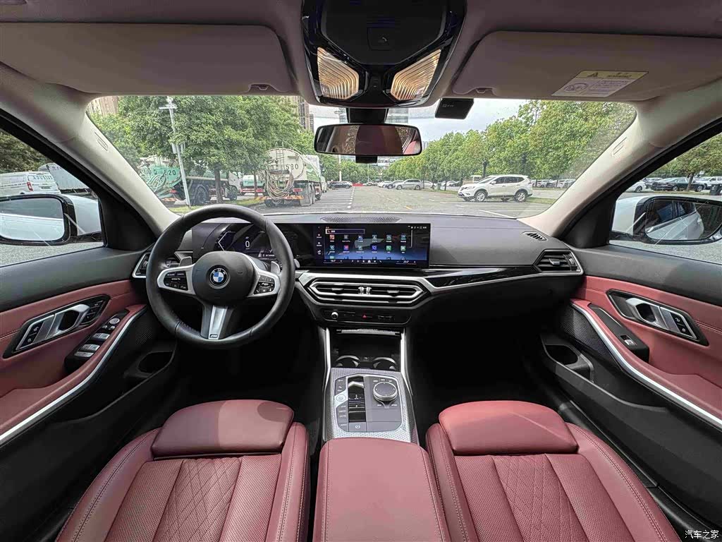 BMW 3 Series, 2023 13