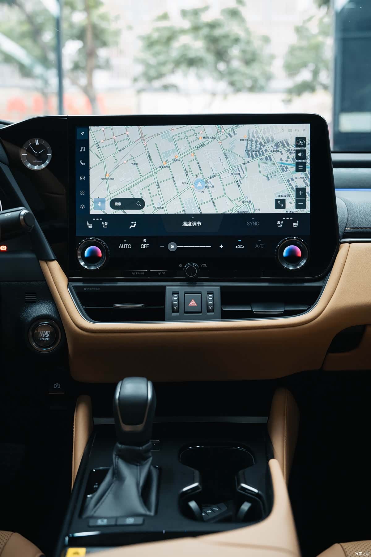Lexus ES, 2025 23