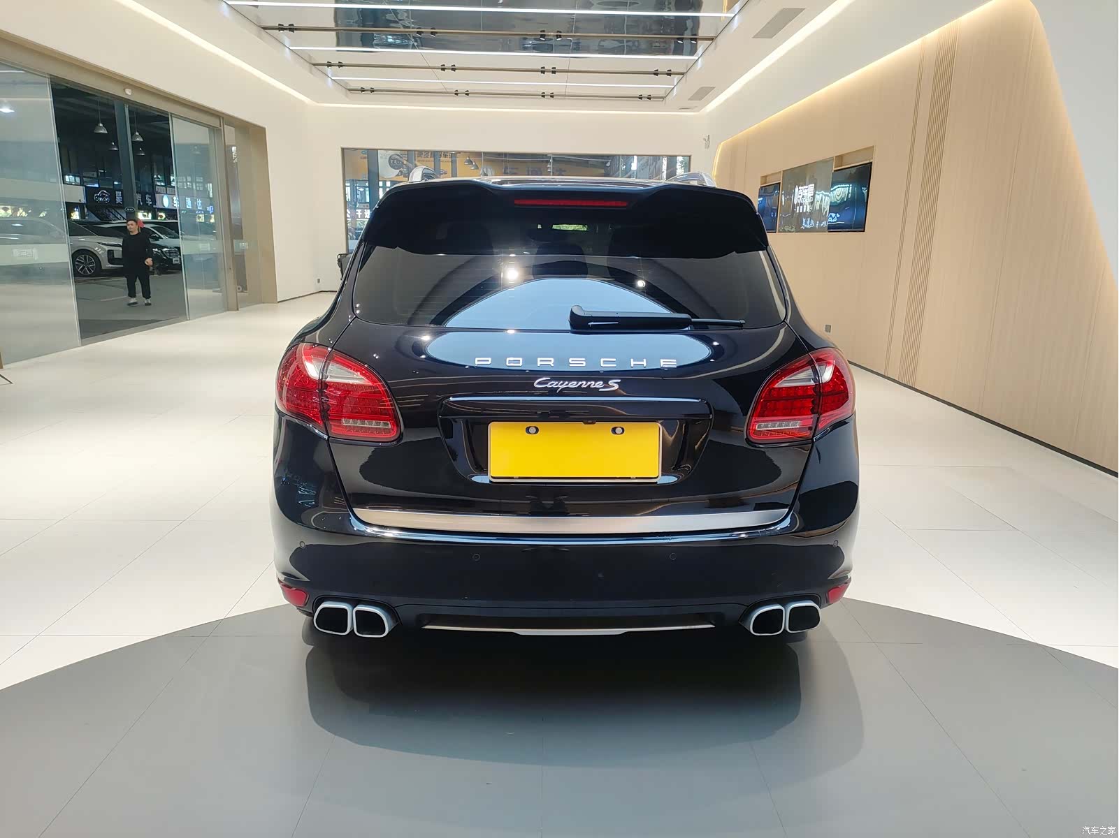 Porsche Cayenne, 2013 7