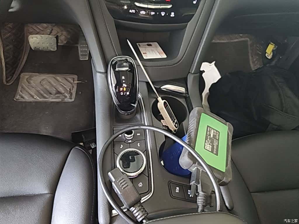 Cadillac XT6, 2023 10