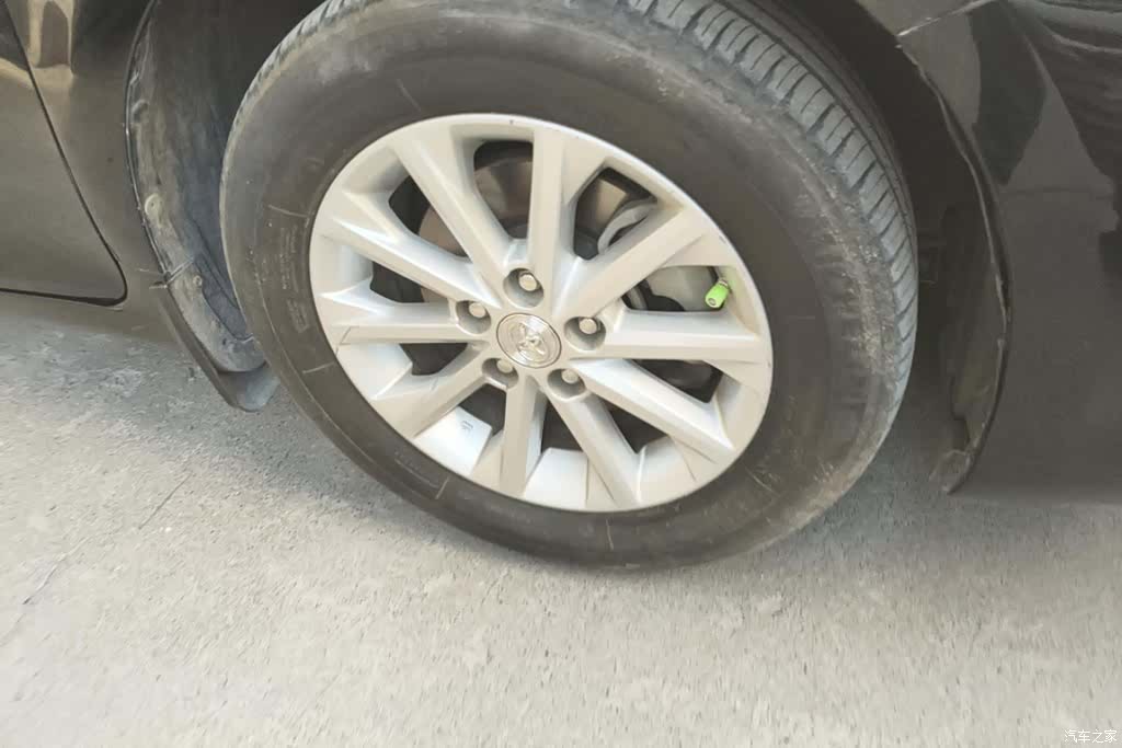 Toyota Camry, 2016 6