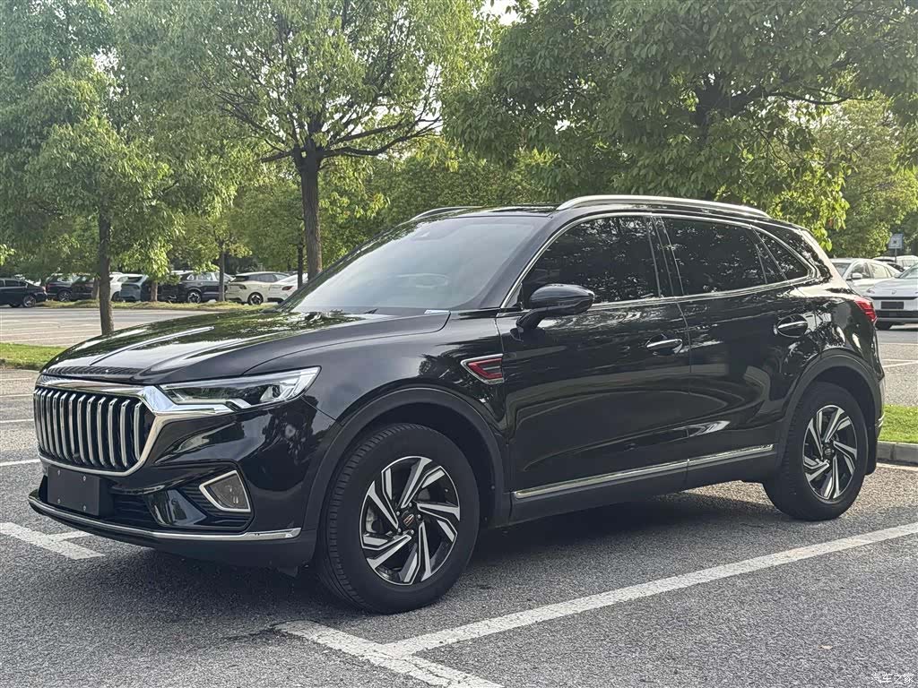 Hongqi HS5, 2022 7