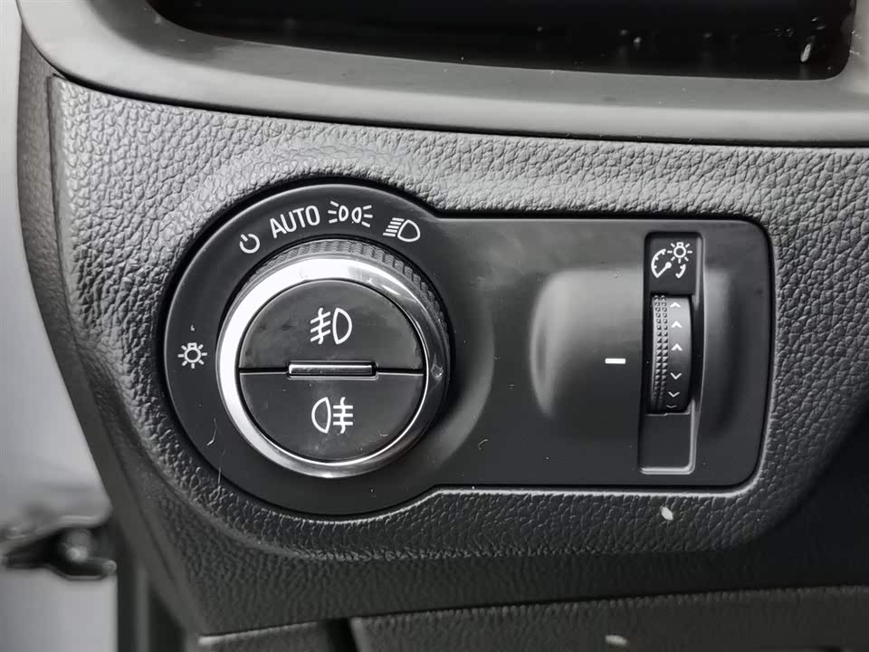 Buick Angkewei Plus Buick Angkewei Plus