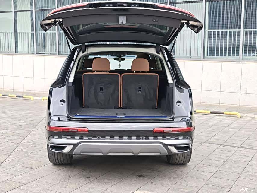 Audi Q7, 2023 15