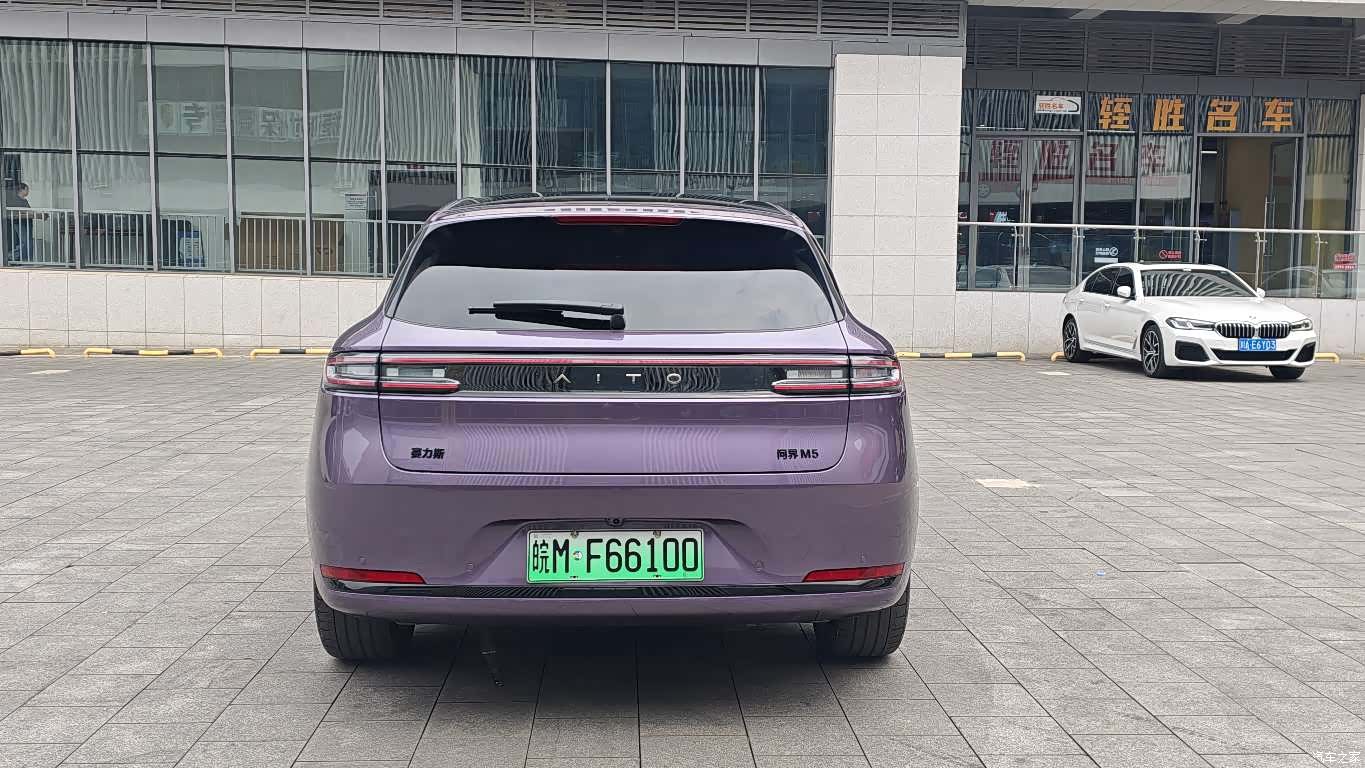 AITO M5, 2025 6