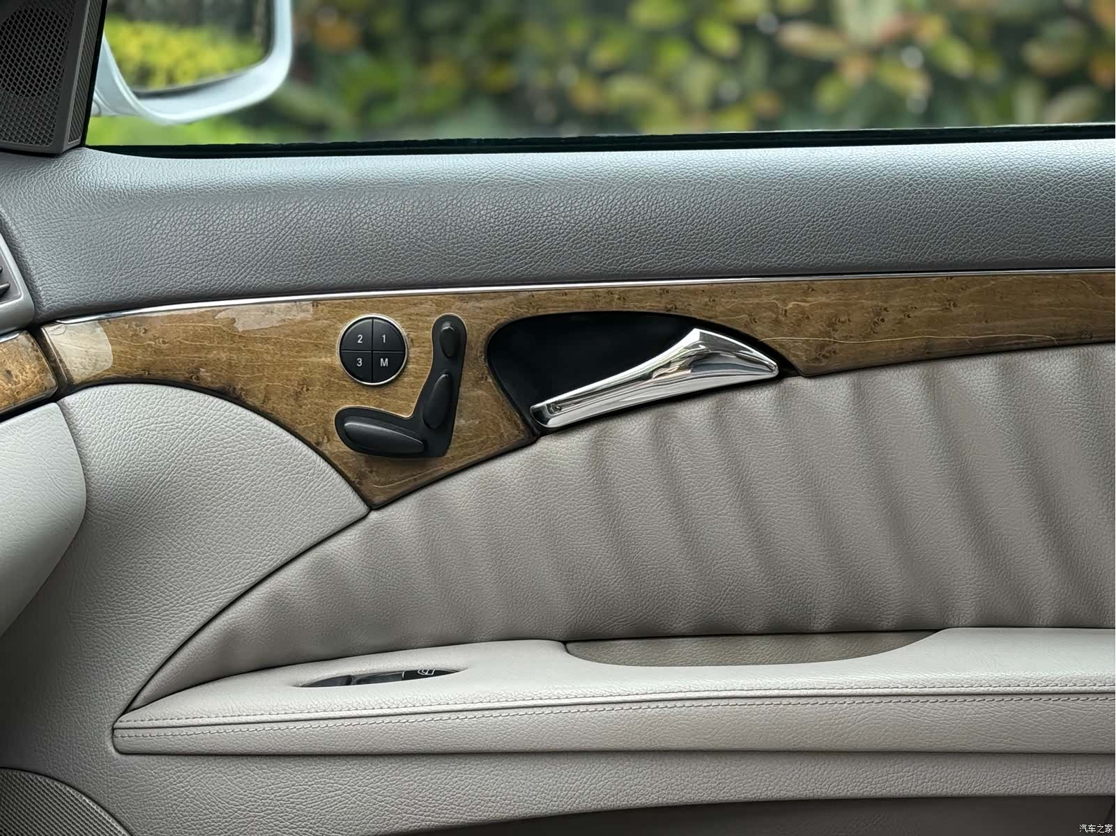 Mercedes-Benz E-Class, 2007 11