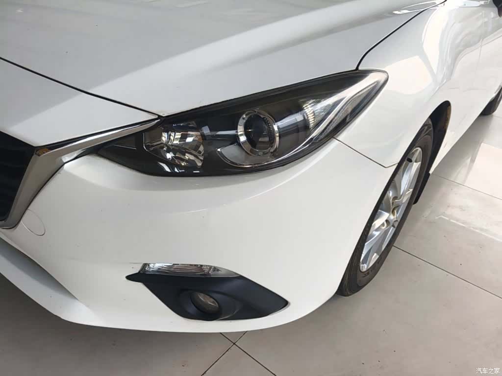 Mazda Mazda3, 2017 24
