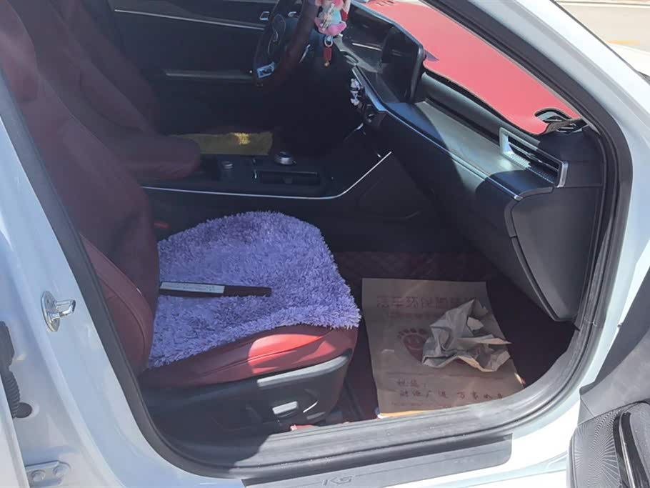 Kia K5 Kia K5