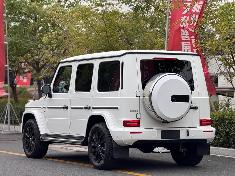 Mercedes-Benz G-class