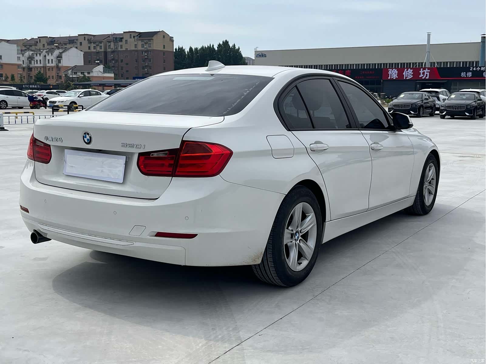 BMW 3 Series, 2015 13