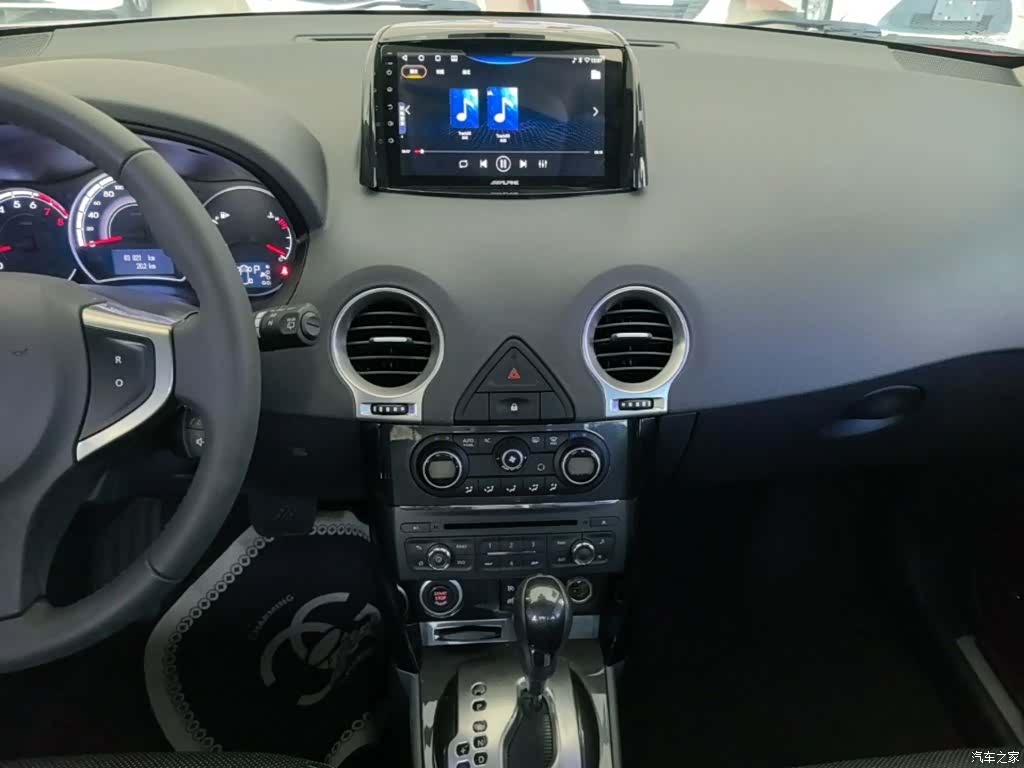 Renault BOSE, 2016 13
