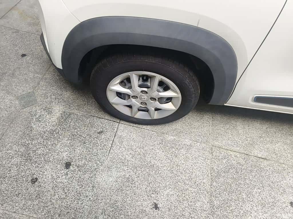 DongFeng e, 2020 23