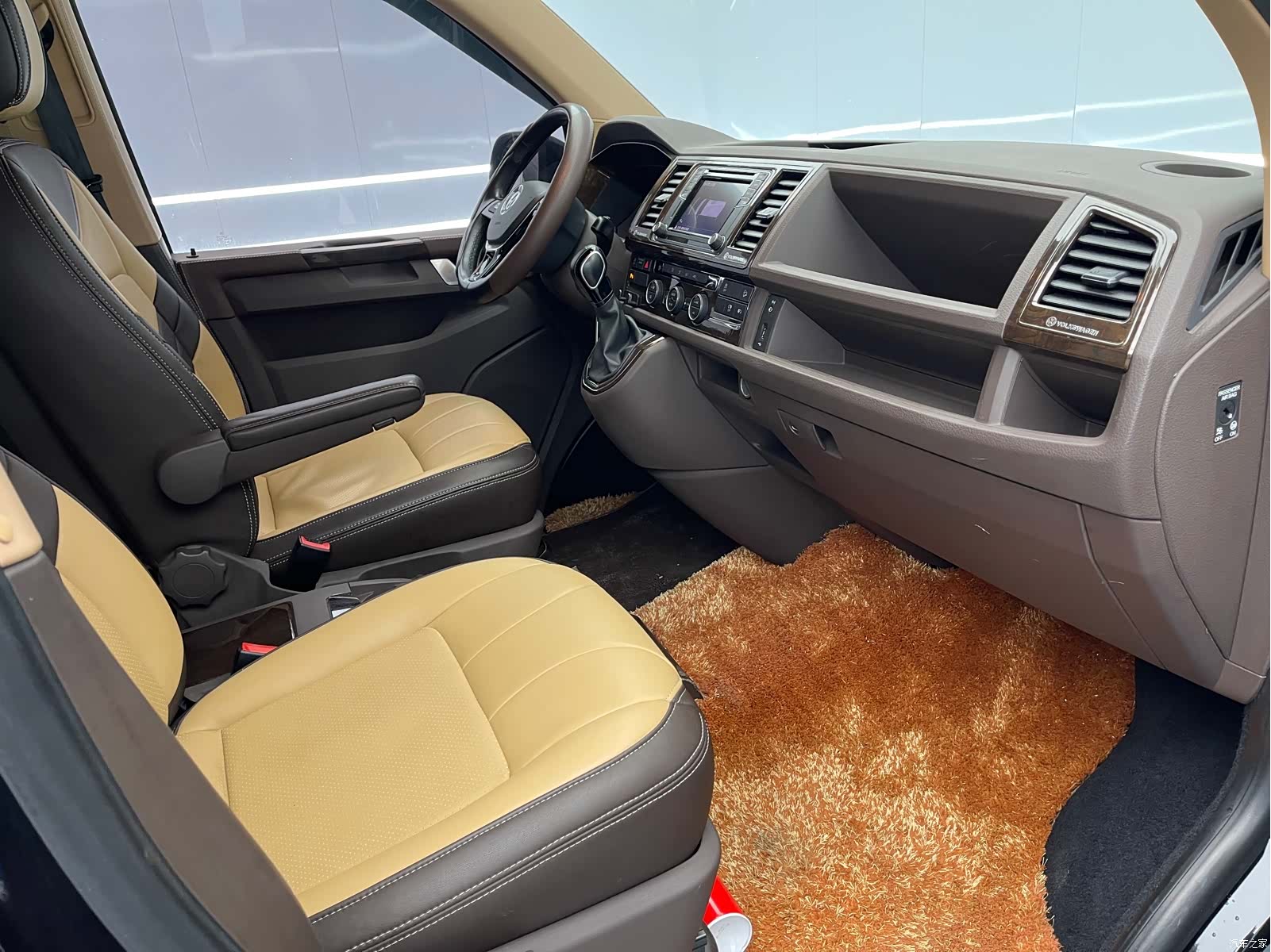 Volkswagen 7, 2019 15