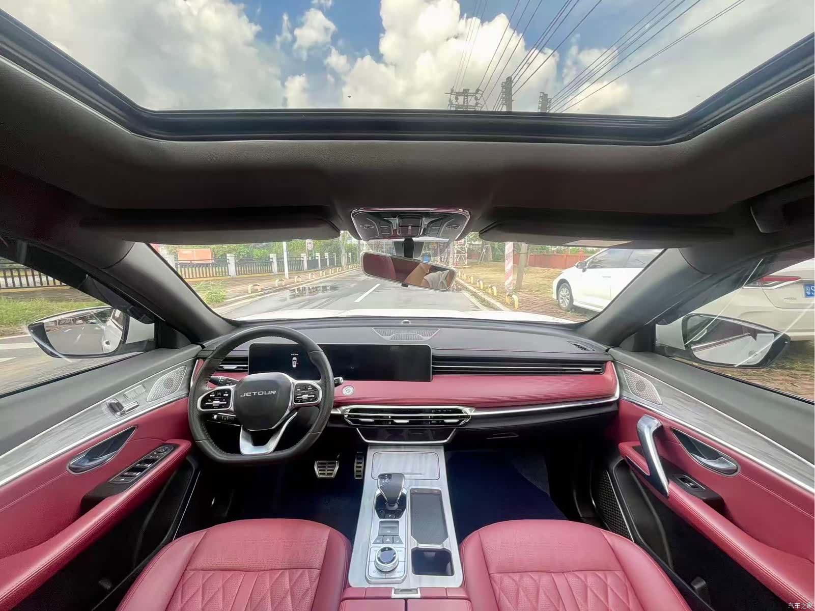 Jetour X70, 2023 4
