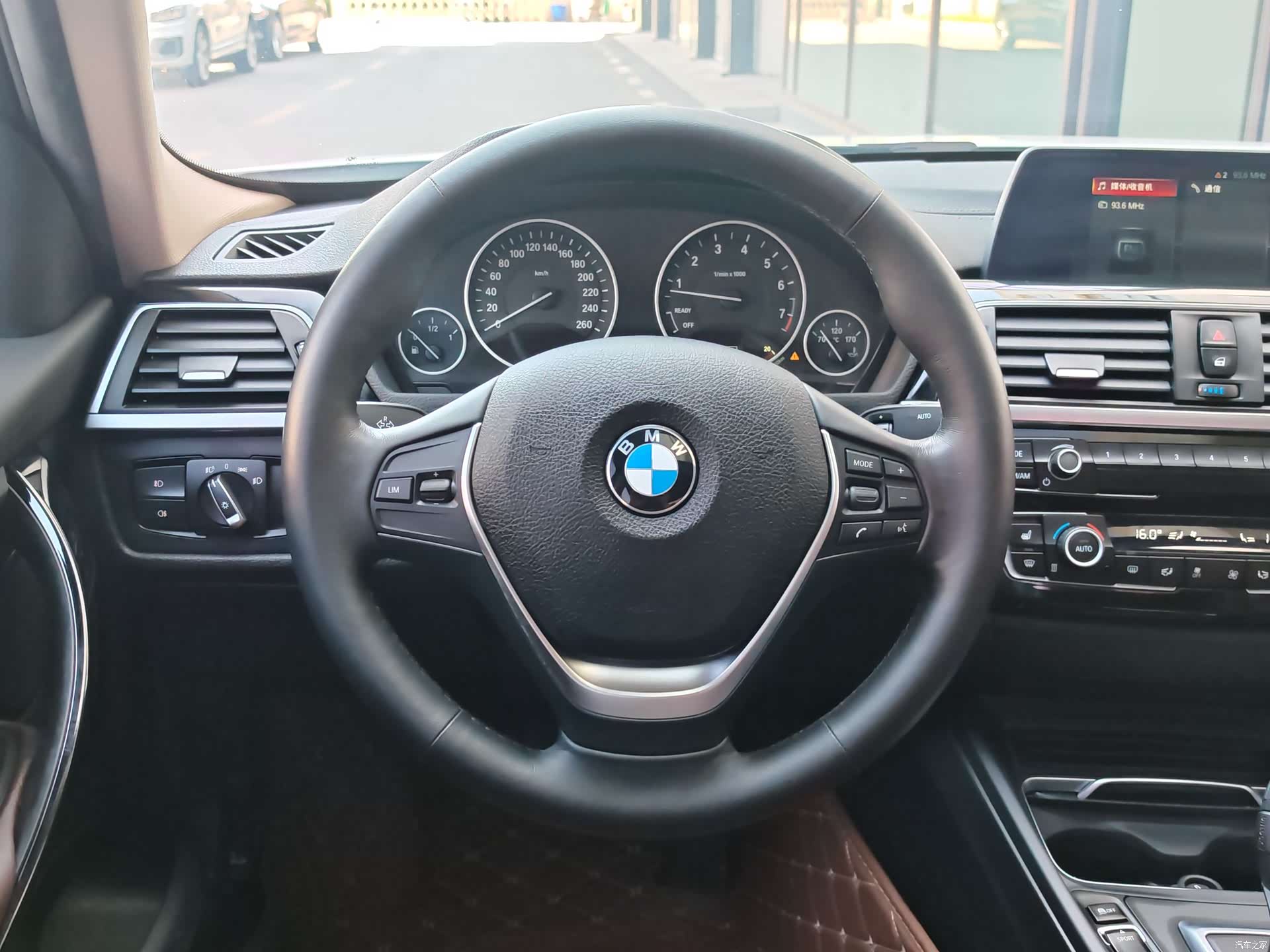BMW 3 Series, 2018 24