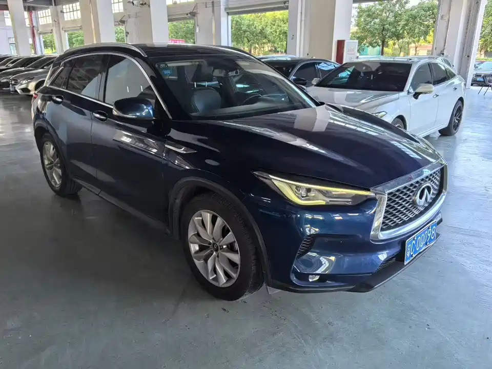 Infiniti QX50