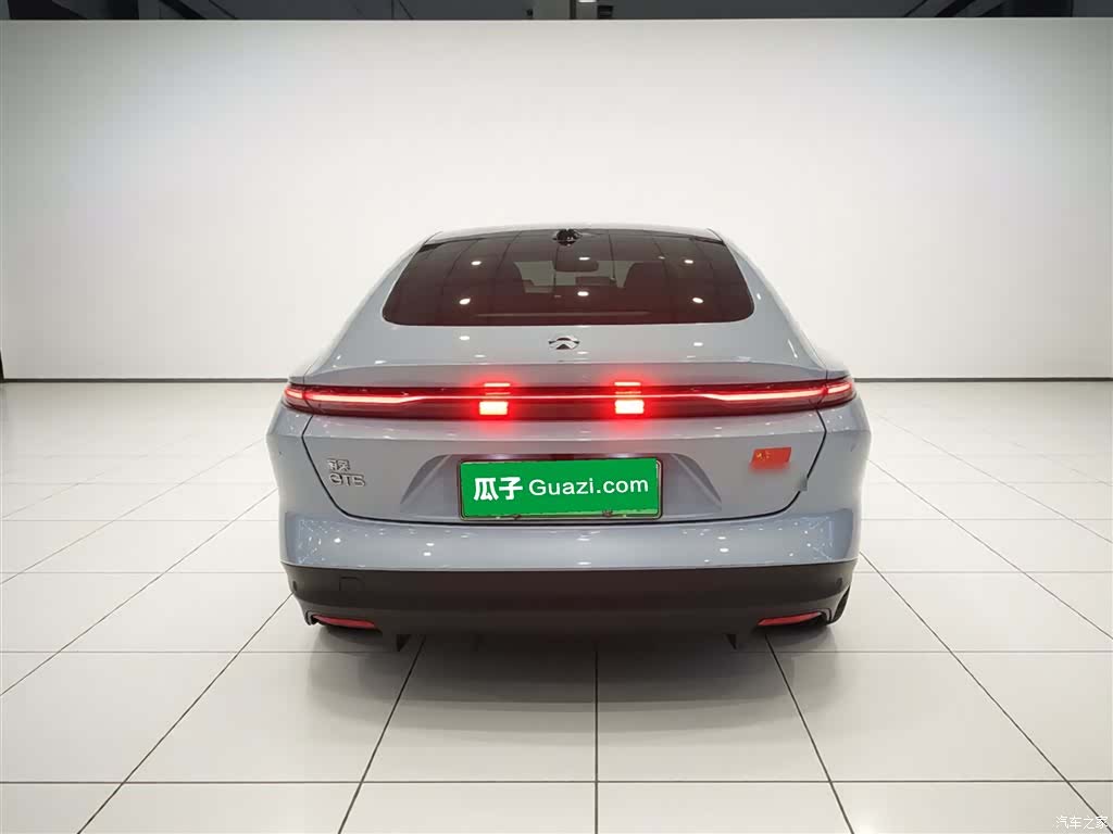 NIO ET5, 2023 4