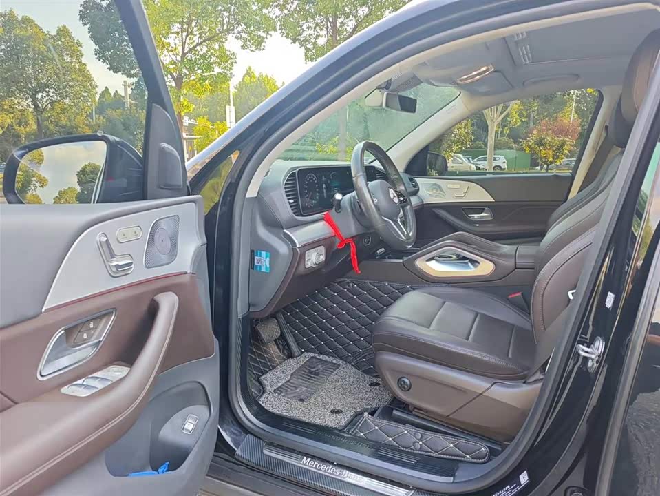 Mercedes-Benz GLE Mercedes-Benz GLE