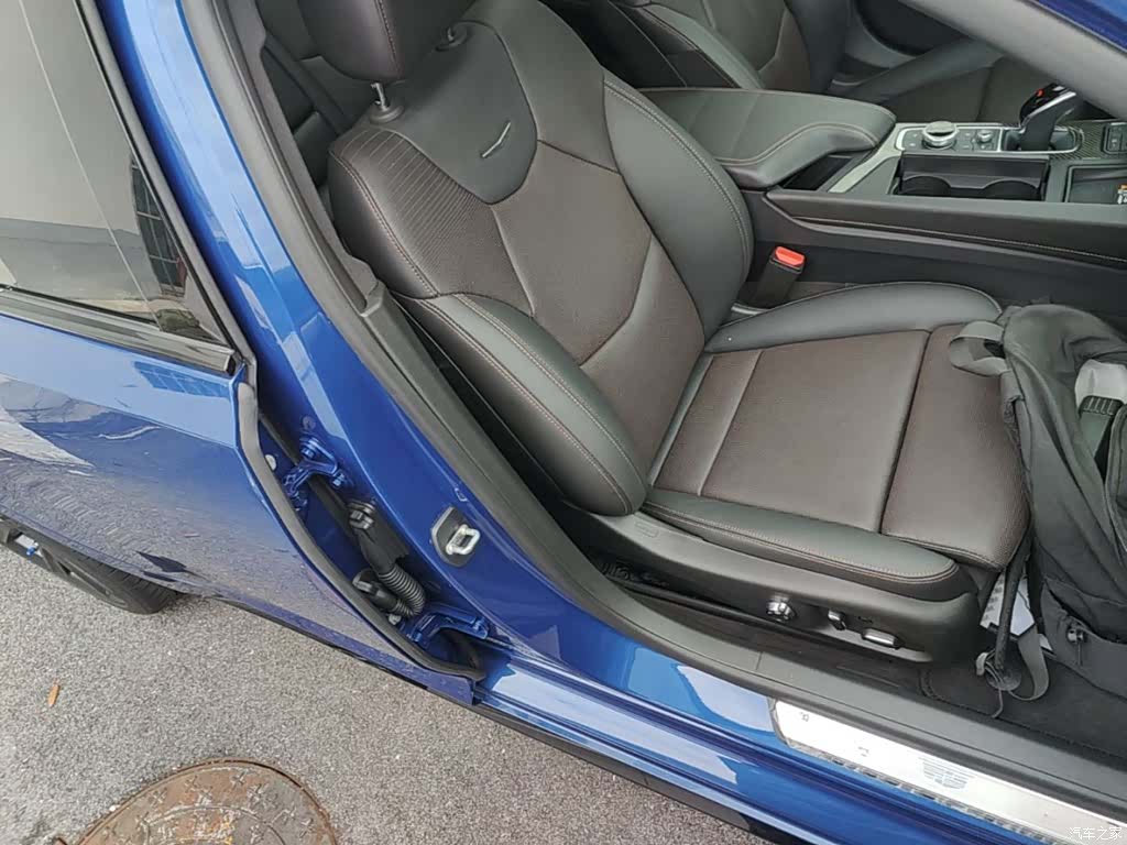 Cadillac CT5, 2021 25