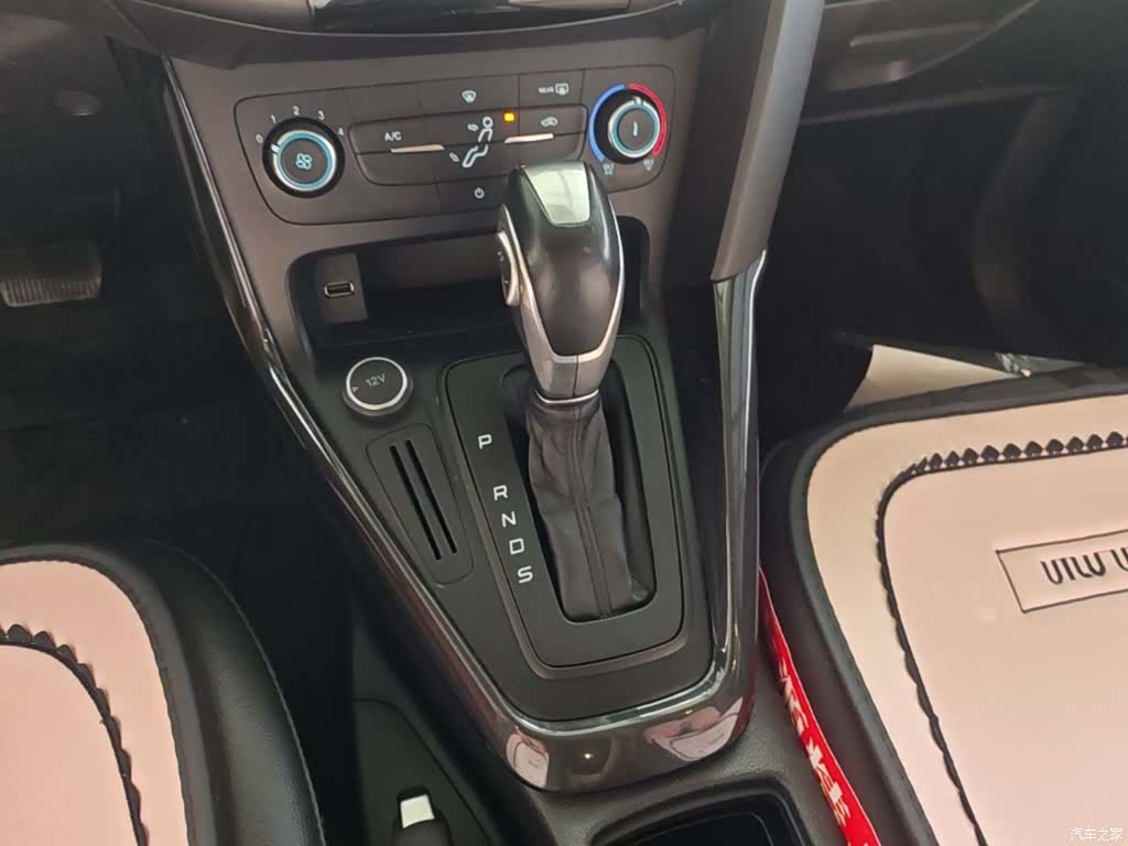 Ford Focus, 2018 14