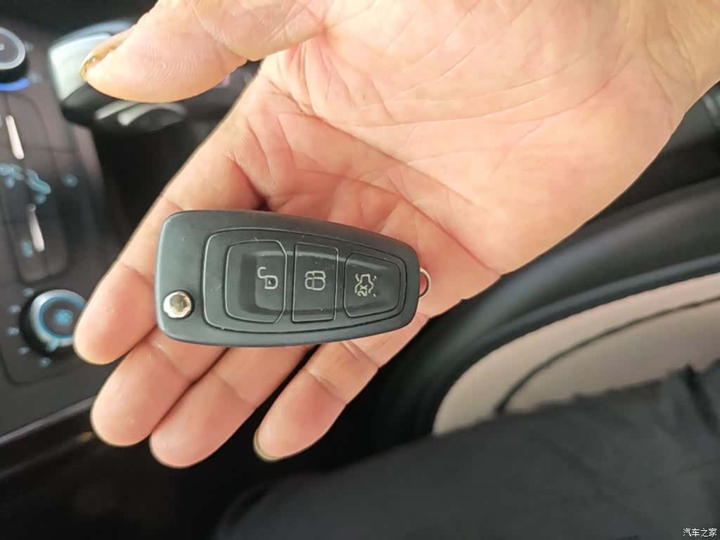 Ford Focus, 2018 9