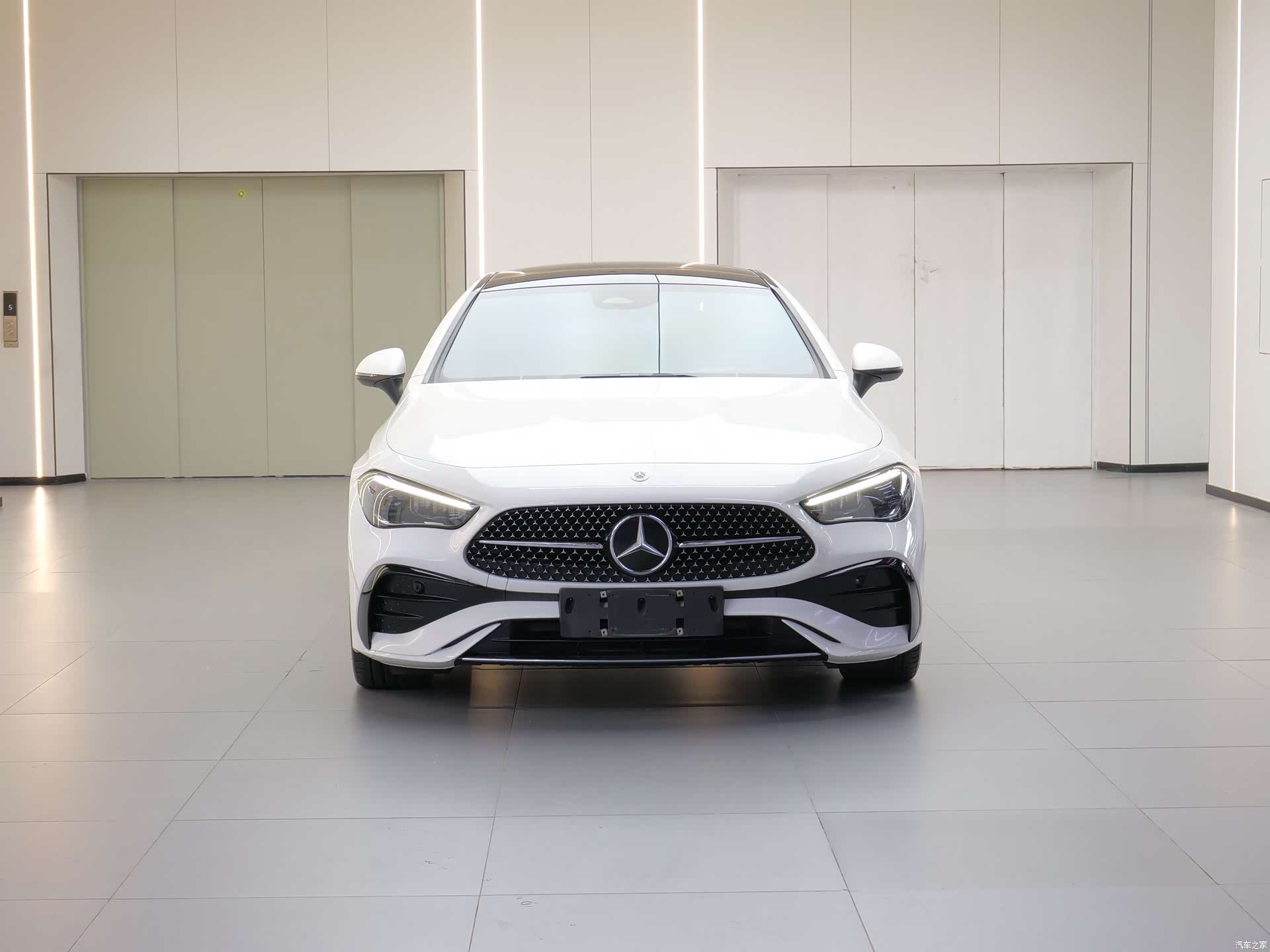 Mercedes-Benz CLE, 2024 2