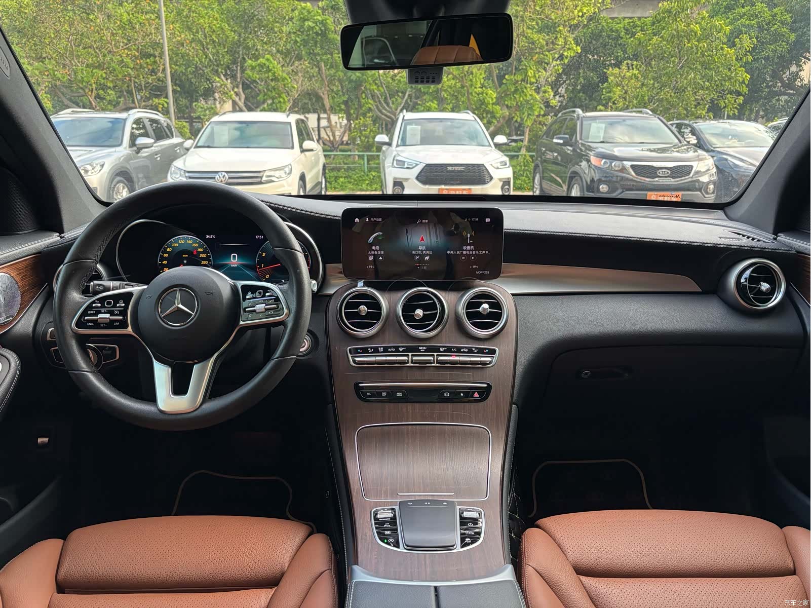 Mercedes-Benz GLC, 2020 14
