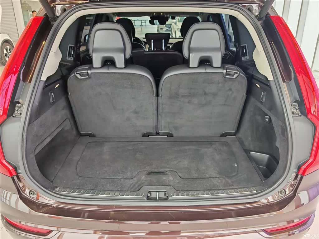 Volvo XC90, 2017 16