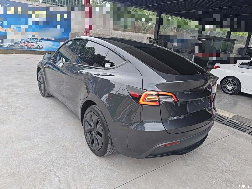 Tesla Model Y, 2024 все фото