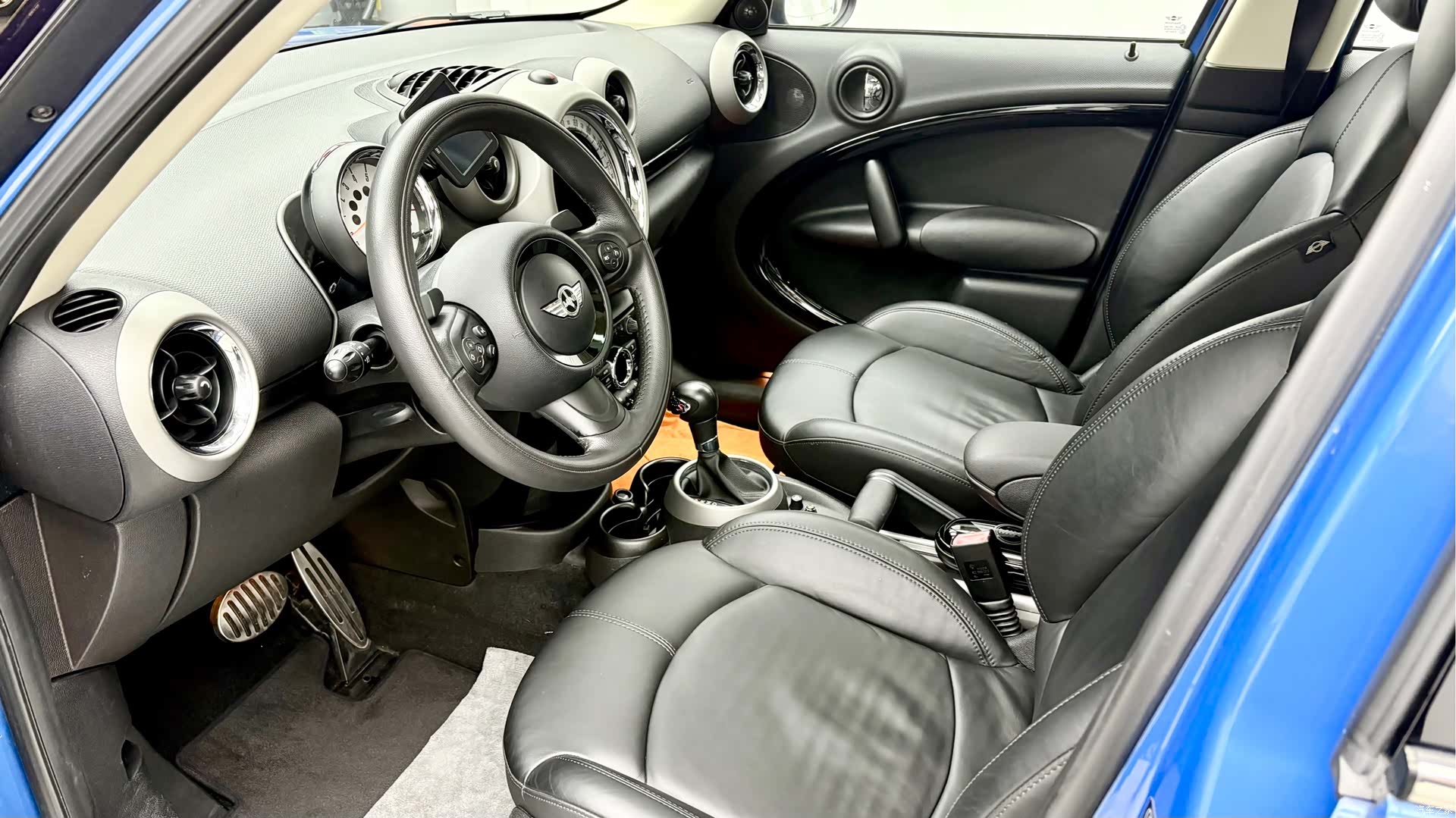 Mini Countryman, 2012 19