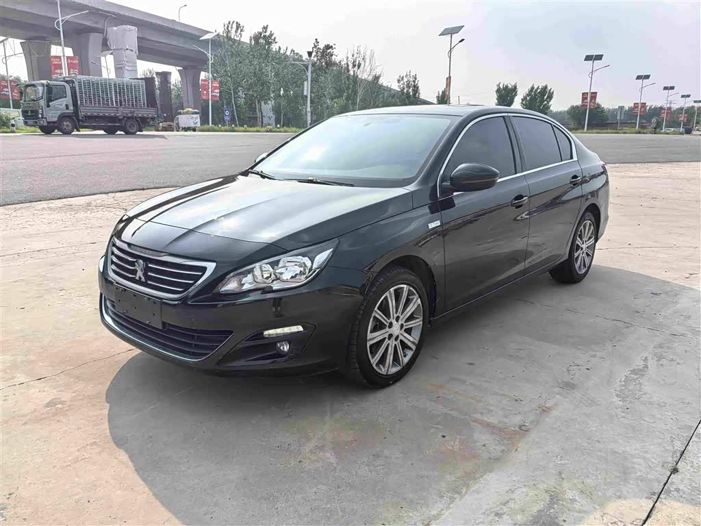 Peugeot 408