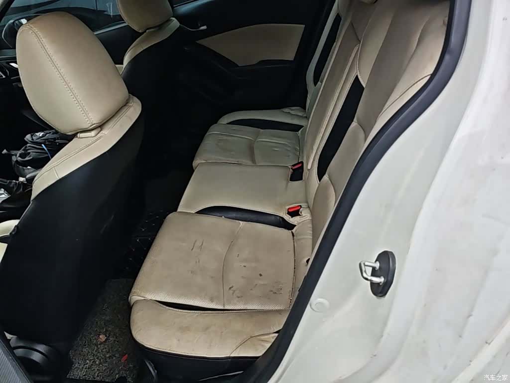Mazda Mazda3, 2014 17